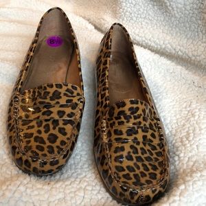 leopard flats